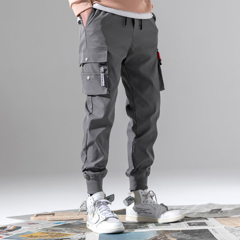 Pants with velvet padded feet in autumn and winter